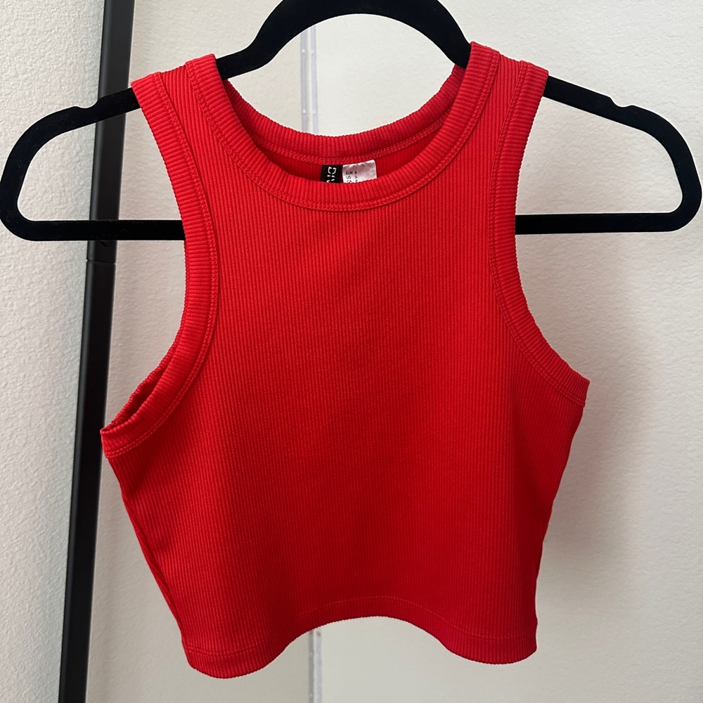 DIVIDED (H&M) tank top